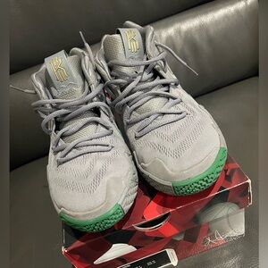 Good condition, worn twice. Rare find and is now worth $2k at other shoe places.